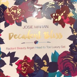 Josie Maran 5 pc head to toe luxury argan oil set